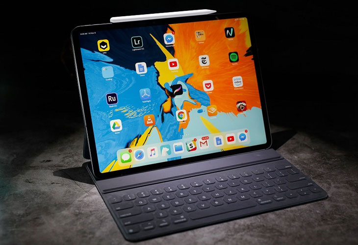 Việc kết nối bàn phím không có TrackPad với iPad rất đơn giản