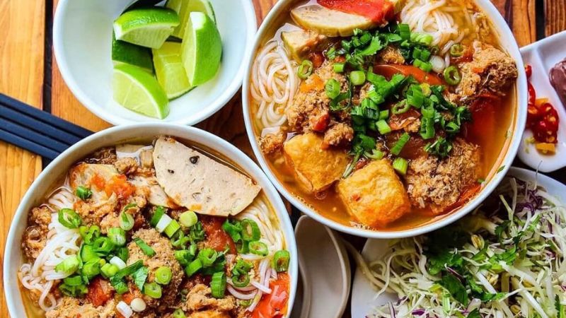 Bún riêu