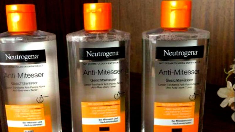 Giá của toner Neutrogena Visibly Clear Anti- Mitesser