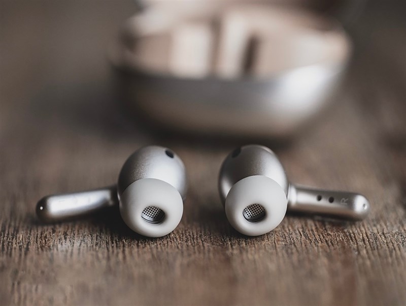 Trên tay Xiaomi Buds 4 Pro Trên tay Xiaomi Buds 4 Pro