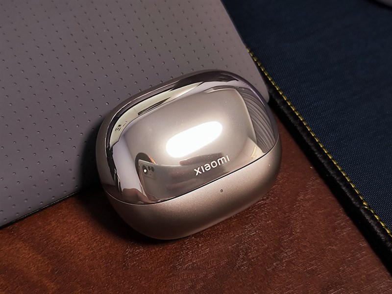 Trên tay Xiaomi Buds 4 Pro Trên tay Xiaomi Buds 4 Pro