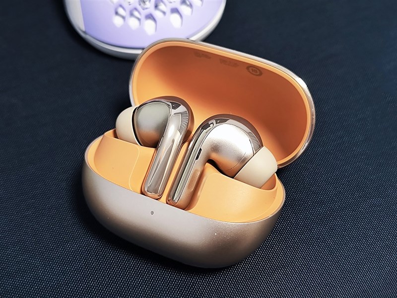 Trên tay Xiaomi Buds 4 Pro Trên tay Xiaomi Buds 4 Pro