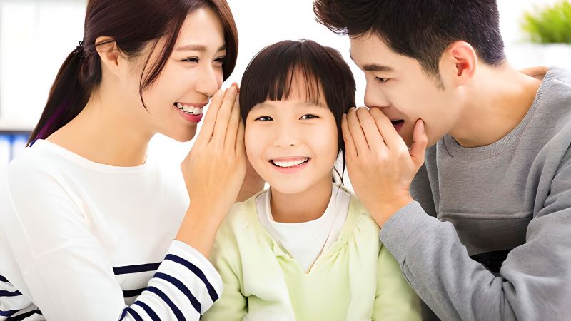 “Ba mẹ yêu con” “Ba mẹ yêu con”