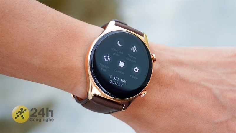 Thời lượng pin lớn, chỉ với một lần sạc là có thể sử dụng được một khoảng thời gian dài Thời lượng pin lớn, chỉ với một lần sạc là có thể sử dụng được một khoảng thời gian dài