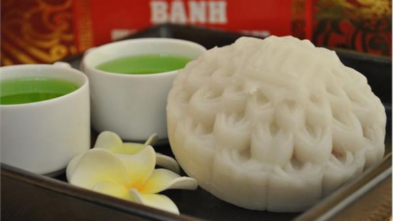 Bánh dẻo Như Lan hạt sen hạnh nhân