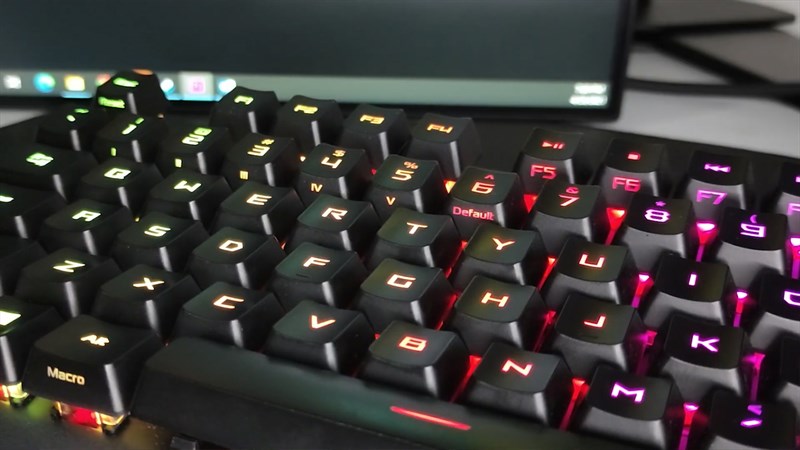 ASUS ROG Strix Scope RX được trang bị bộ keycap PBT bền bỉ