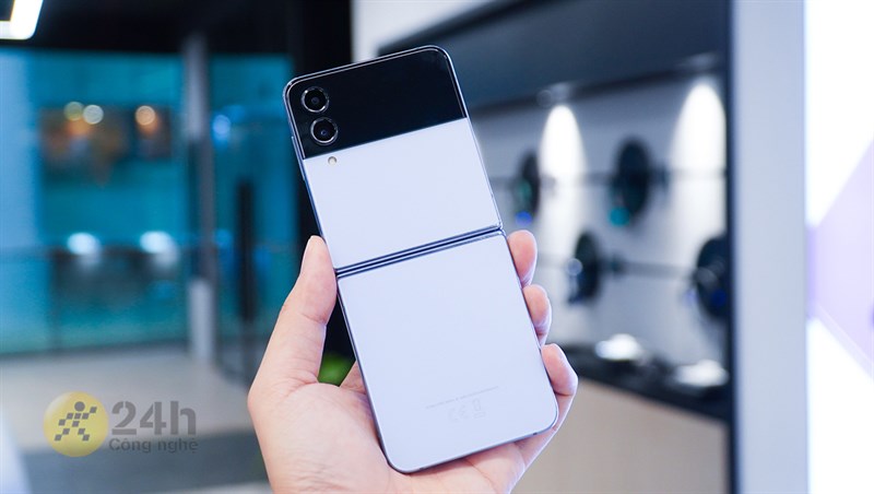 Hình ảnh Galaxy Z Flip4 Hình ảnh Galaxy Z Flip4