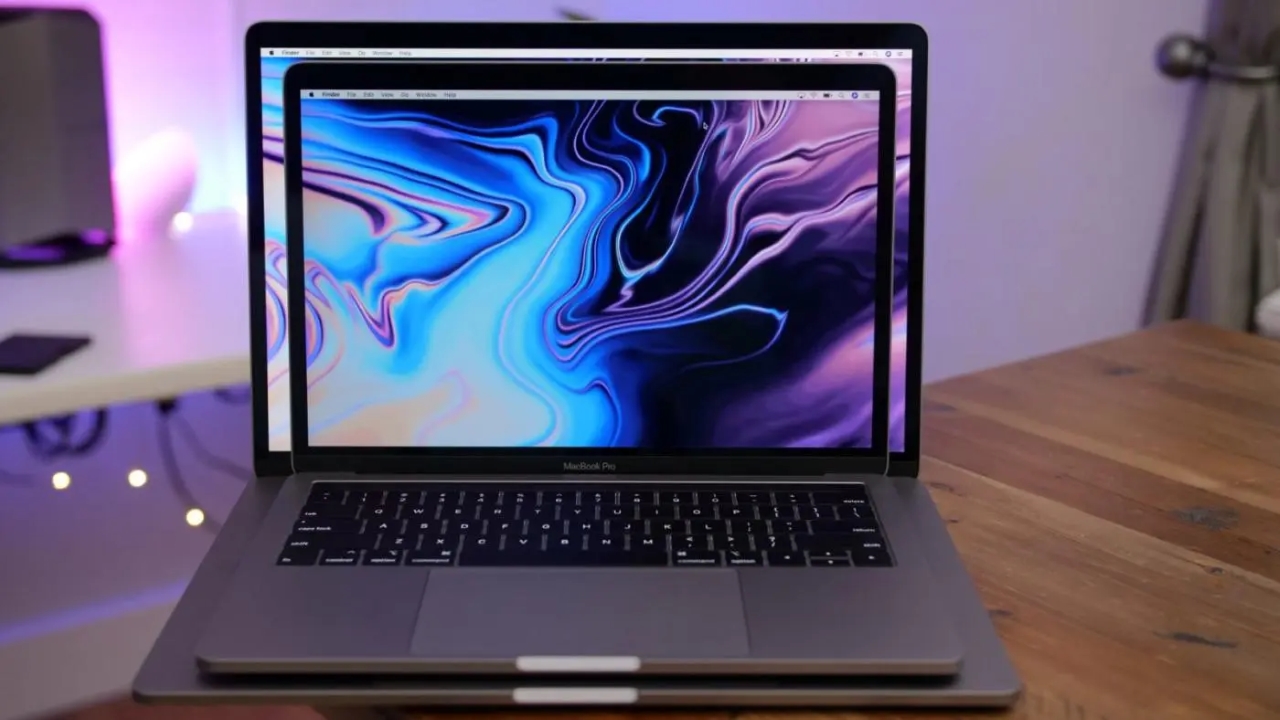 MacBook sở hữu RAM 8GB MacBook sở hữu RAM 8GB