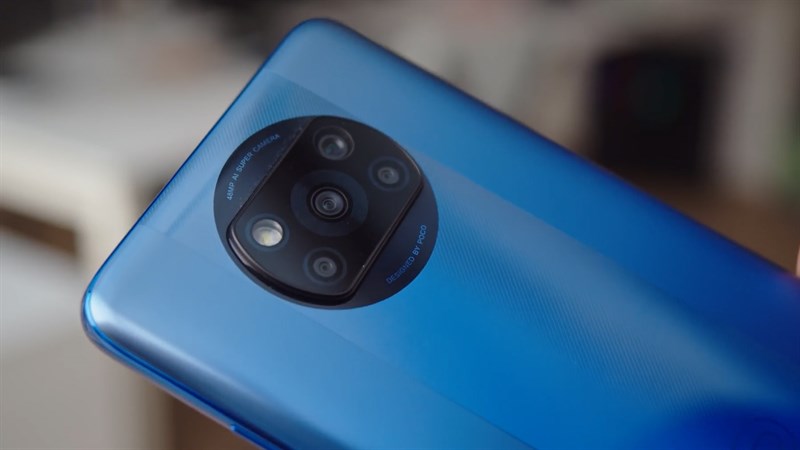POCO X3 Pro nổi bật với cụm camera 'bếp ga' độc đáo cùng chất liệu nhựa giả kính đẹp mắt
