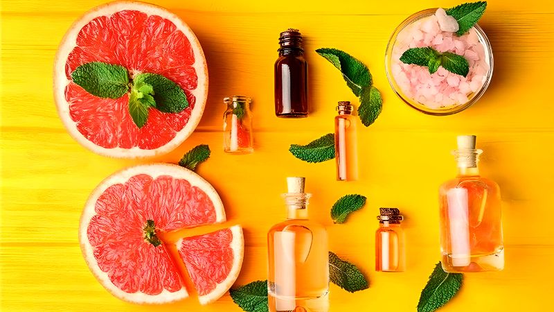 The benefits of nourishing lashes with grapefruit oil