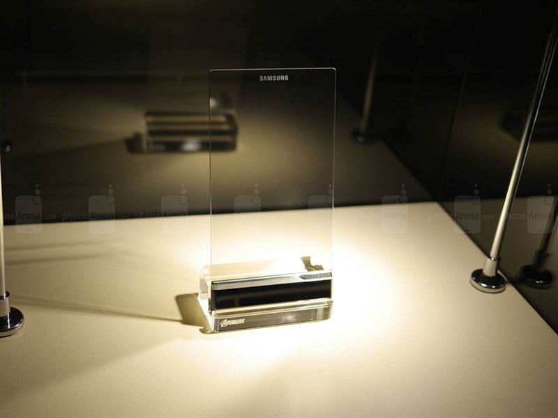 Nguyên mẫu smartphone Samsung trong suốt