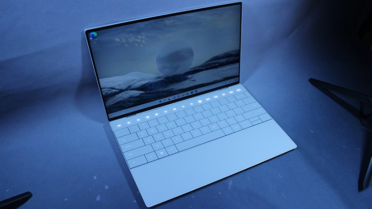 Trên tay Dell XPS 13 Plus: Xu thế mới trong thiết kế của tương lai