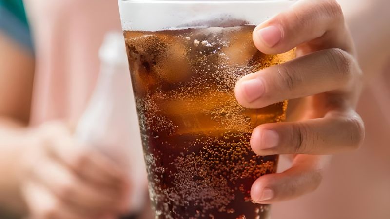 Hậu quả chữa tắc tia sữa bằng Coca Cola