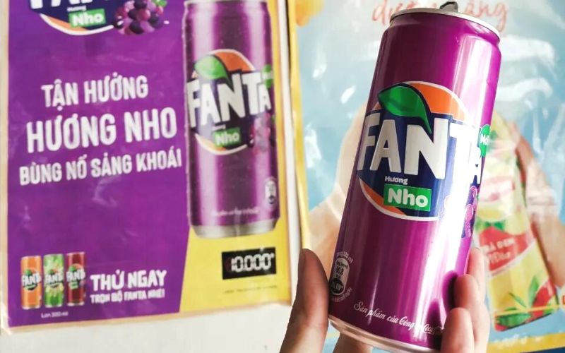 Fanta nho hiện đã được lên kệ tại nhiều nơi ở Việt Nam