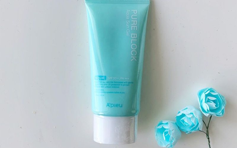 Kem chống nắng A'pieu Pure Block Aqua Sun Gel