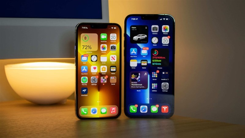 Chiếc iPhone đầu tiên ra mắt khi nào và qua hơn 1 thập kỉ, mẫu iPhone mới nhất hiện tại có gì HOT