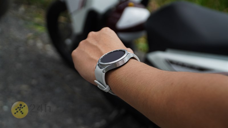 Galaxy Watch 4 Classic có thiết kế vô cùng sang trọng