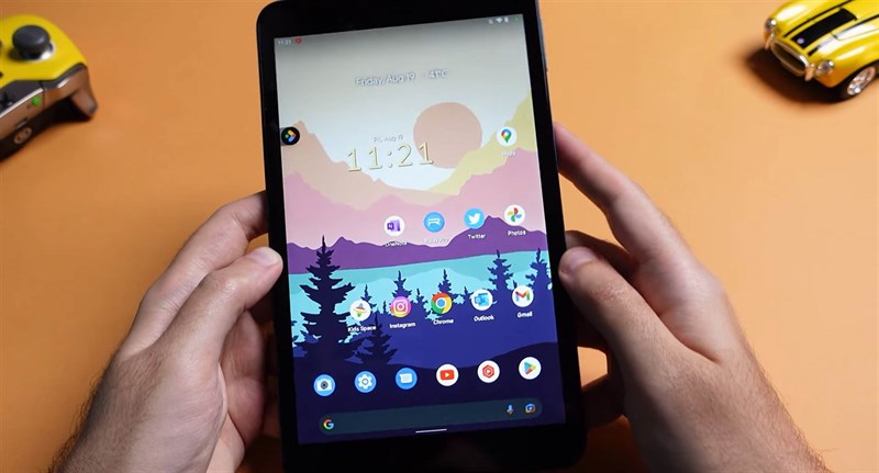 Trên tay Nokia T10: Ngoại hình nhỏ gọn, pin lớn, hiệu năng đủ dùng Trên tay Nokia T10: Ngoại hình nhỏ gọn, pin lớn, hiệu năng đủ dùng