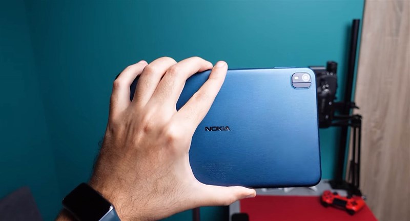 Trên tay Nokia T10: Ngoại hình nhỏ gọn, pin lớn, hiệu năng đủ dùng Trên tay Nokia T10: Ngoại hình nhỏ gọn, pin lớn, hiệu năng đủ dùng