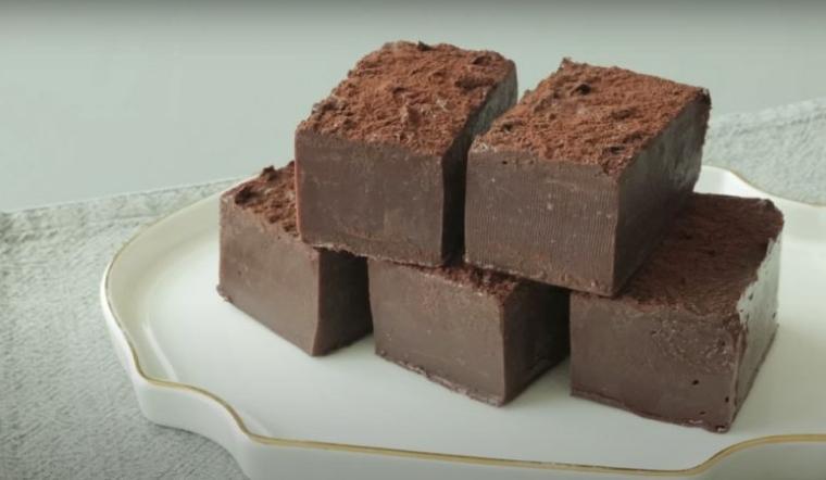 Cách làm kẹo mềm socola chỉ với 2 nguyên liệu cực đơn giản cực bắt vị