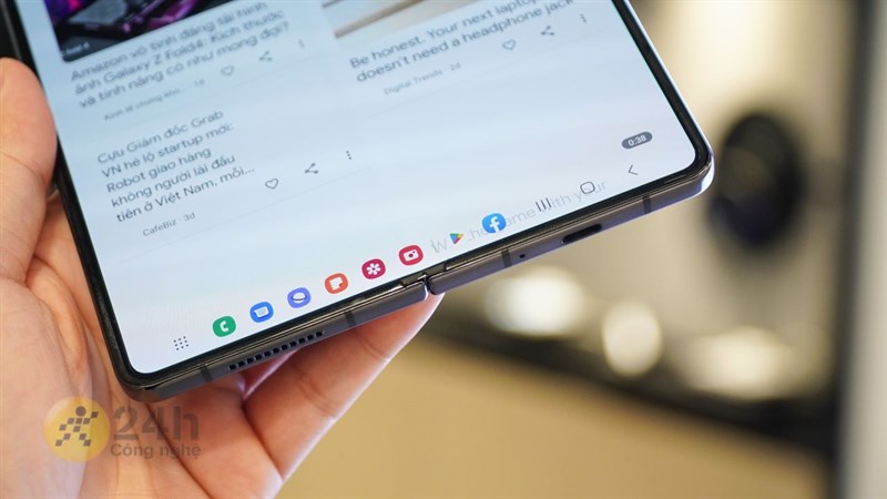 Thanh tác vụ mới trên Galaxy Z Fold4