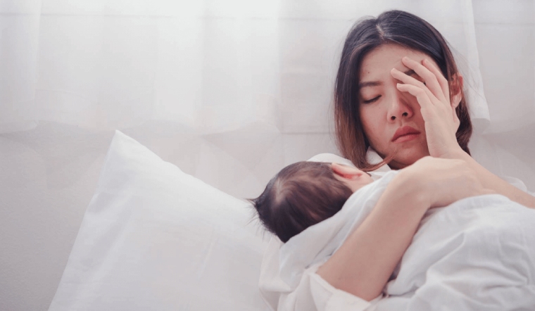Nguyên nhân và cách khắc phục mất ngủ sau sinh?