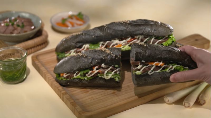 Bánh mì lưỡi heo khìa thơm ngon