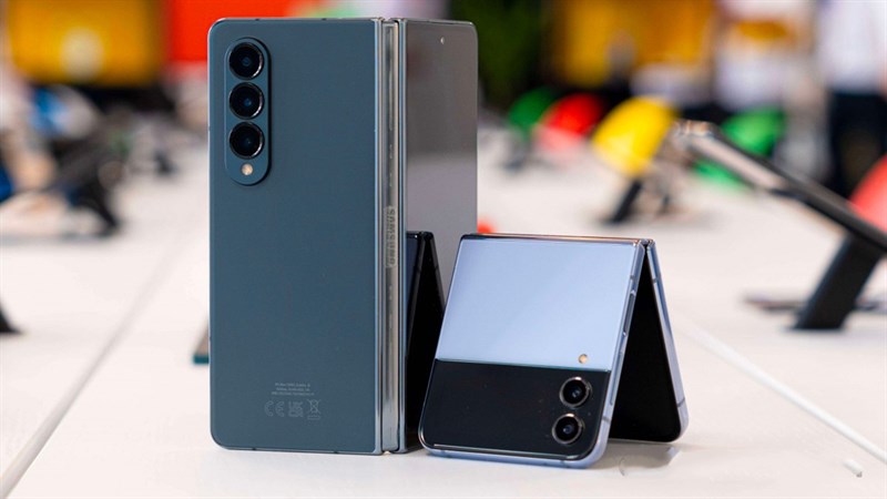 Mua Z Flip4 256GB bằng giá 128GB và Z Fold4 512GB bằng giá 256GB