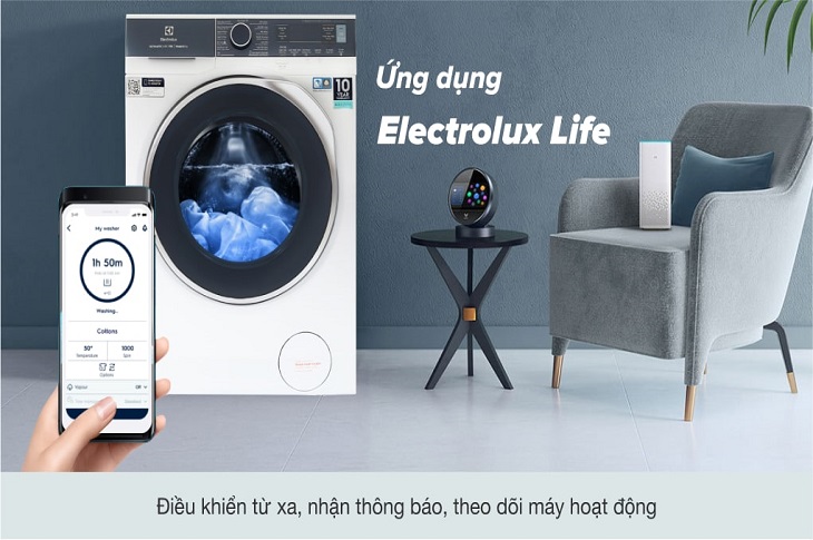 Điều khiển từ xa, giúp đỡ tư vấn chăm sóc áo quần chuyên nghiệp qua ứng dụng Electrolux Life kết nối Wifi