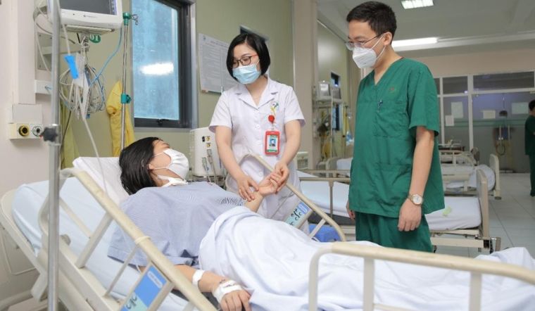 Khâu eo cổ tử cung phòng sinh non là gì? 