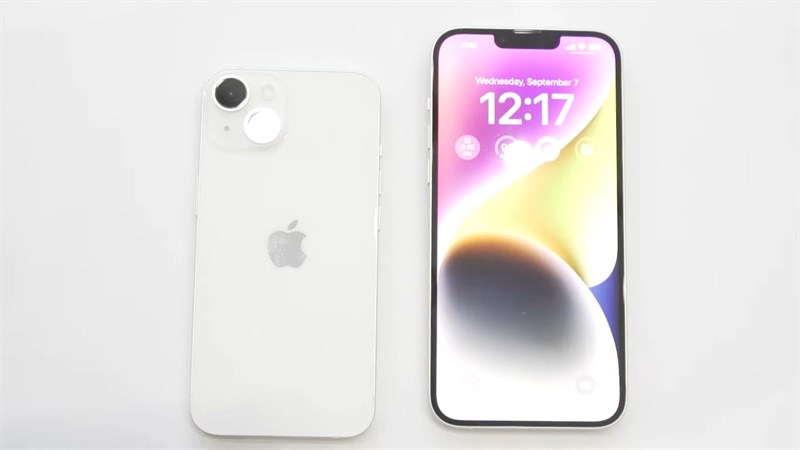Có thể dễ dàng nhận thấy cấu hình của iPhone 14 tương đồng khá nhiều so với thế hệ iPhone 13 tiền nhiệm.