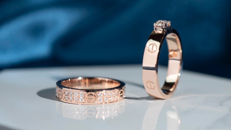 Thiết kế một đôi nhẫn cưới có một không hai