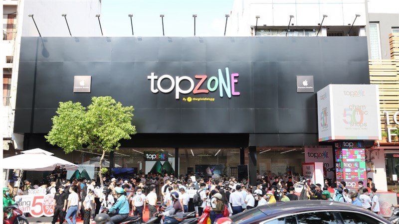 Siêu bão đổ bộ TopZone: Cứ 6 giây lại có 1 người đăng ký mua iPhone 14 Series