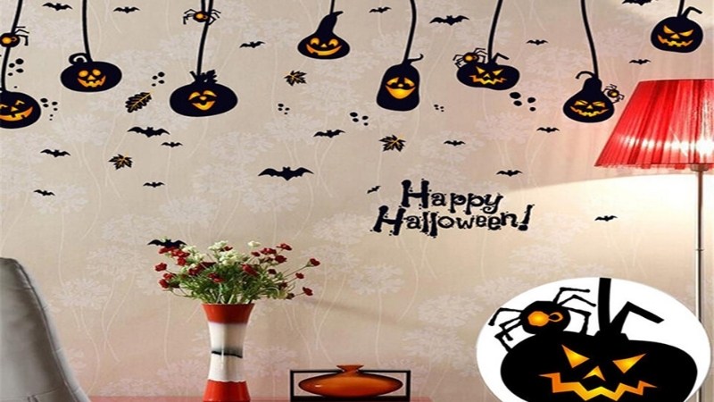 Halloween decoration ideas for stores using wall decals