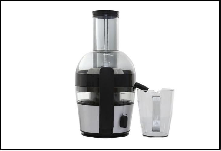 Máy ép được trang bị kèm cốc đựng tiện lợi