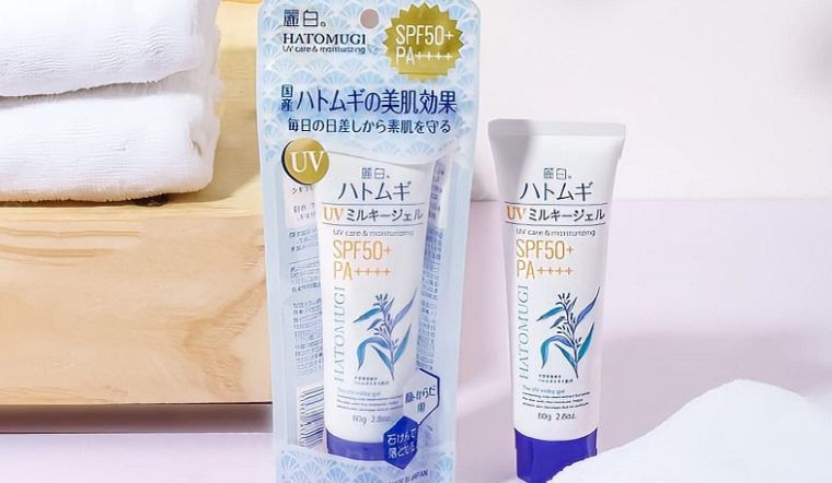 Review chi tiết kem chống nắng Hatomugi THE UV Milky Gel