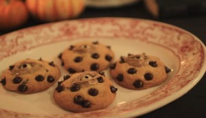 Công thức làm bánh quy chocolate chip Halloween thơm béo