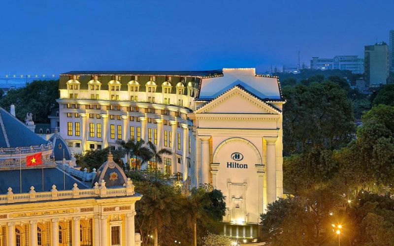 Khách sạn Hilton Opera