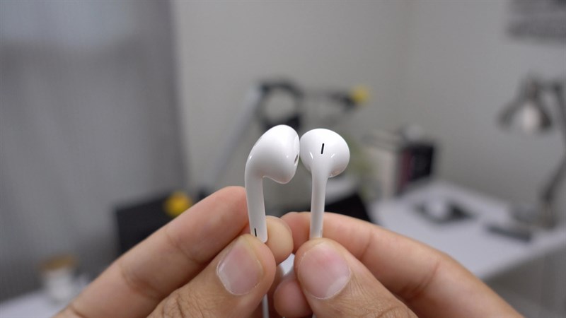 Tai nghe có dây đã sử dụng là một sự lựa chọn hợp lý Tai nghe có dây đã sử dụng là một sự lựa chọn hợp lý