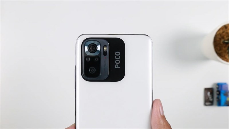 POCO M5s được trang bị cụm 4 camera ấn tượng