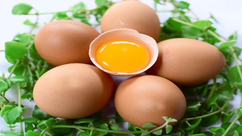 Trứng có hàng loạt các chất dinh dưỡng có lợi cho mắt
