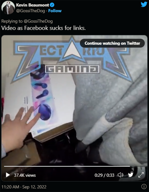 Một người dùng đăng tải video bóc hộp Meta Quest Pro