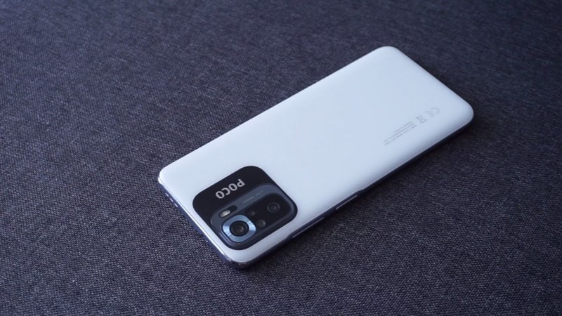 POCO M6s sẽ có cụm ba camera sau với độ phân giải lần lượt là 48 MP + 2 MP + 2 MP.
