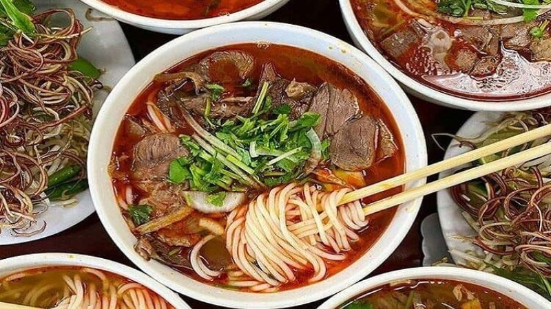 Bún bò Huế Hưng Còi