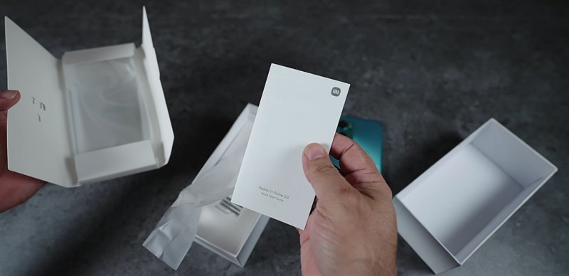 Trên tay Redmi 11 Prime 5G