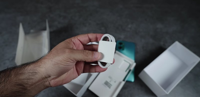 Trên tay Redmi 11 Prime 5G