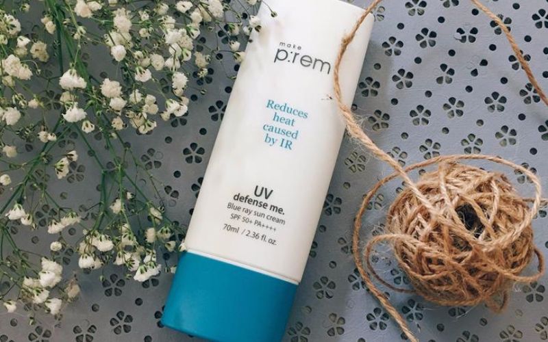 Bao bì của kem chống nắng Make P:rem UV Defense Me Blue Ray Sun Cream