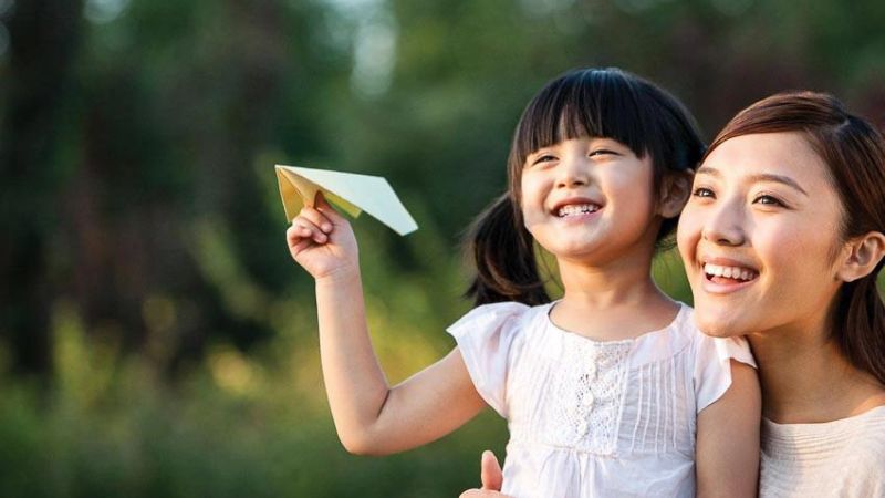 Cha mẹ nên làm gì để kích thích sự tự tin và bản lĩnh trong con