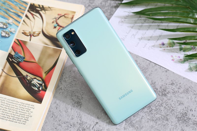 09 mẫu smartphone tầm trung có chống rung OIS giảm ngon đến 5 triệu