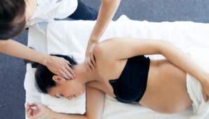 Chiropractic có thể giúp bà bầu giảm đau lưng không?